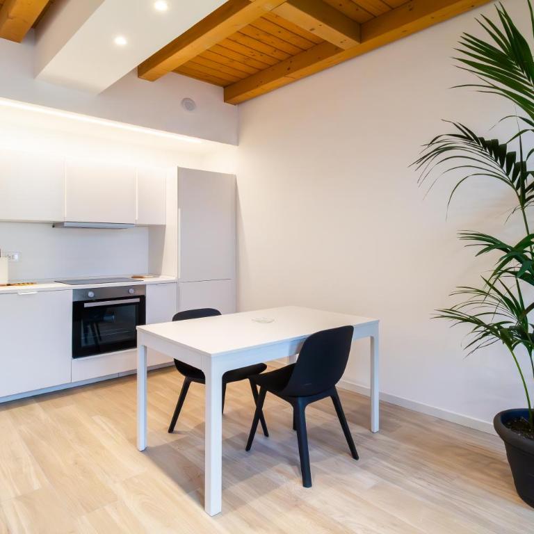 Milano East Apartments - Monolocale Deluxe - 9