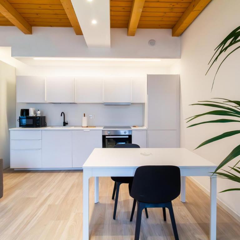 Milano East Apartments - Monolocale Deluxe - 10