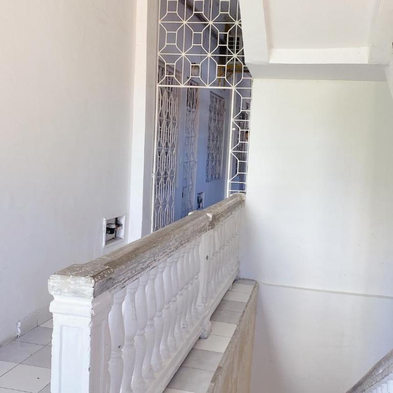 Experience the magic of the Calle de las Damas historic center - One-Bedroom Apartment - 16
