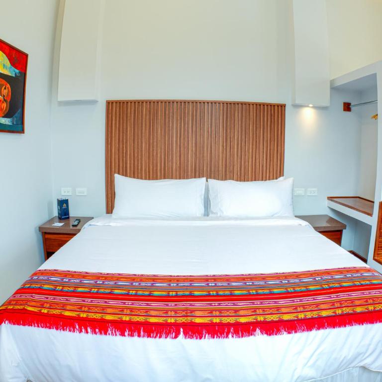Hotel Boutique Circasiana Palace - Habitación Deluxe con cama extragrande - 6