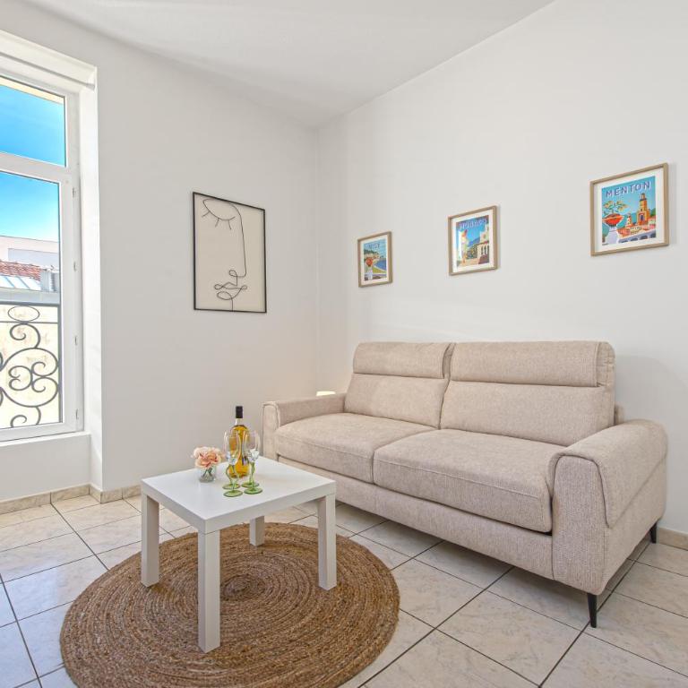 JARDIN DES MUSES III - 2 PIECES - Carré d'or Menton - One-Bedroom Apartment - 9