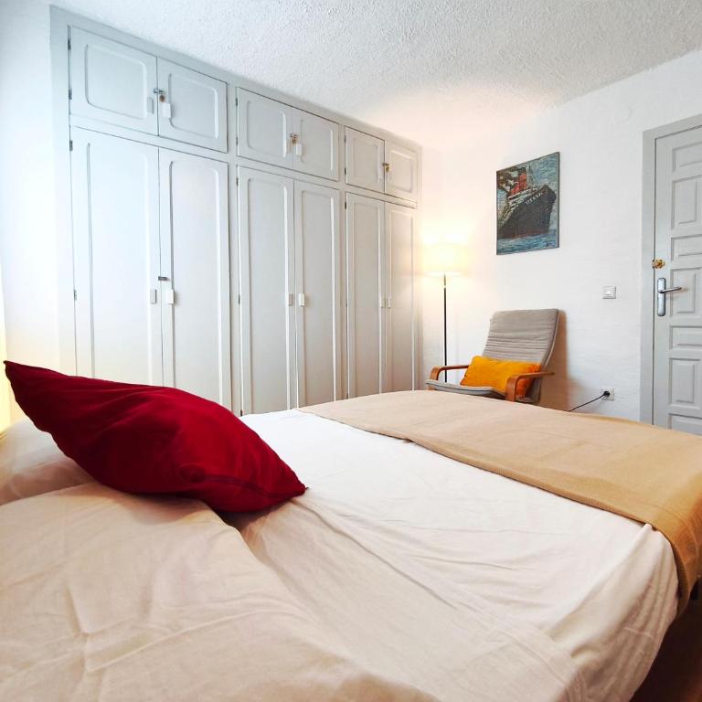 Apartamento frente al mar con piscina Miami Platja - Apartamento de 2 dormitorios - 7