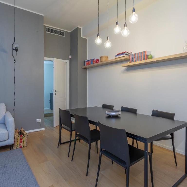 HomeLovers Two Rooms Close to City Life MM1 Metro - Appartamento con 2 Camere da Letto - 39