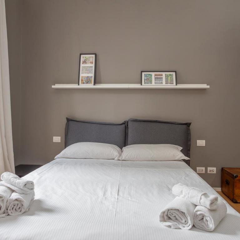 HomeLovers Two Rooms Close to City Life MM1 Metro - Appartamento con 2 Camere da Letto - 4