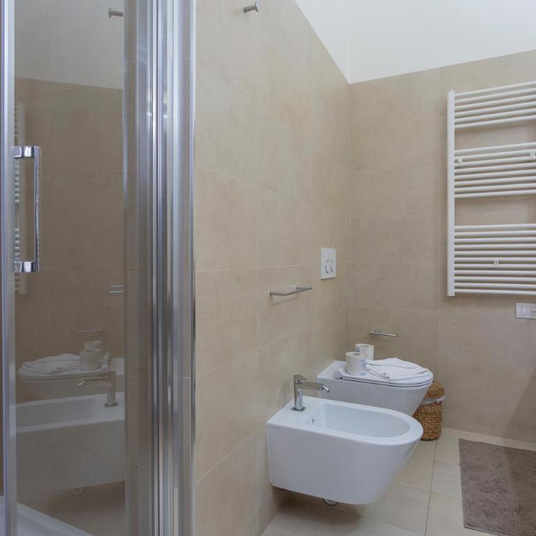 HomeLovers Two Rooms Close to City Life MM1 Metro - Appartamento con 2 Camere da Letto - 16