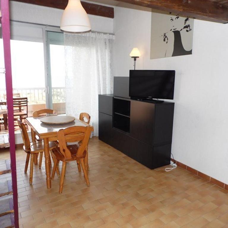 Studio rénové avec jacuzzi, terrasse et parking privé à Marseillan-Plage - FR-1-326-460 - Studio - 6