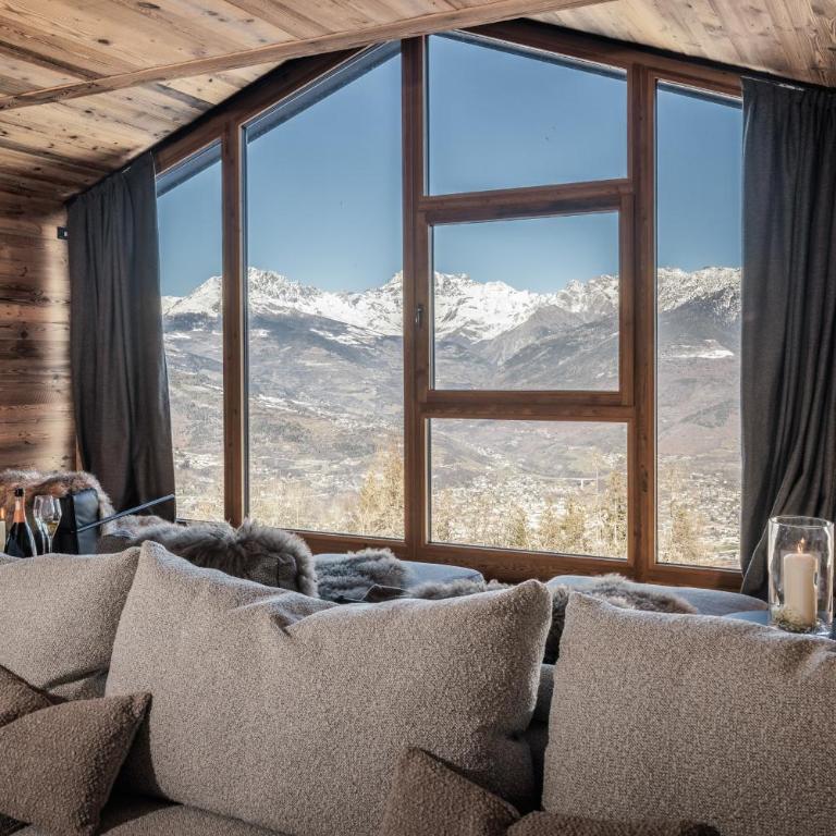 HelloCHALET Chalet Les Fleurs - Scenic Alpine Escape 70 metres from the cable car - Chalet Superior - 19