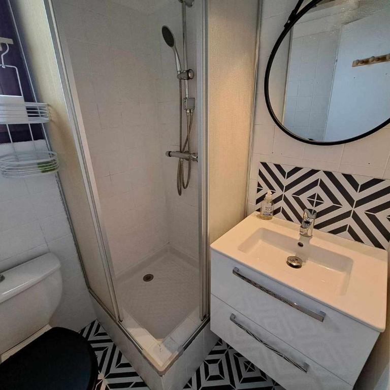 Appartement lumineux avec terrasse, proche plage et commodités, Marseillan-Plage - FR-1-326-821 - Appartement - 10
