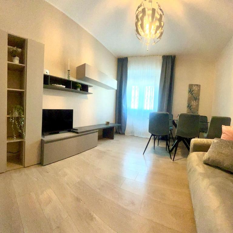 GuestHost - Balcony Flat X3 Linate Airport MM4 - Appartamento con 2 Camere da Letto - 4
