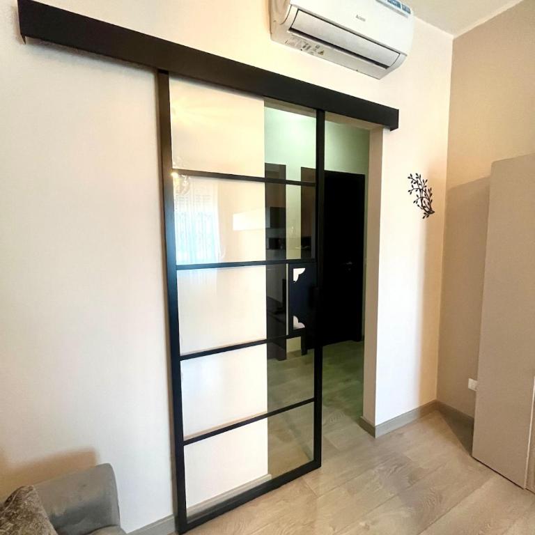 GuestHost - Balcony Flat X3 Linate Airport MM4 - Appartamento con 2 Camere da Letto - 30