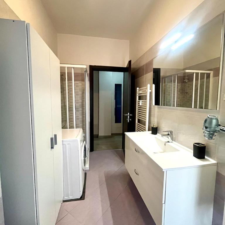 GuestHost - Balcony Flat X3 Linate Airport MM4 - Appartamento con 2 Camere da Letto - 37