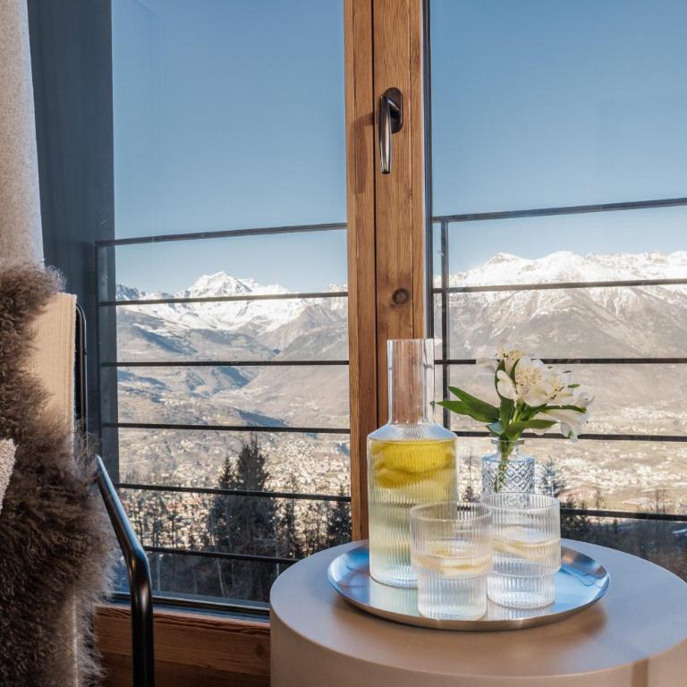 HelloCHALET Chalet Les Fleurs - Scenic Alpine Escape 70 metres from the cable car - Chalet Superior - 86