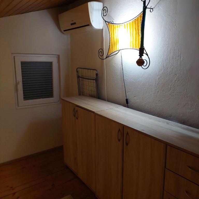 Dvorišni Apartman u Centru Novog Sada - Apartman sa 1 Spavaćom Sobom - 6