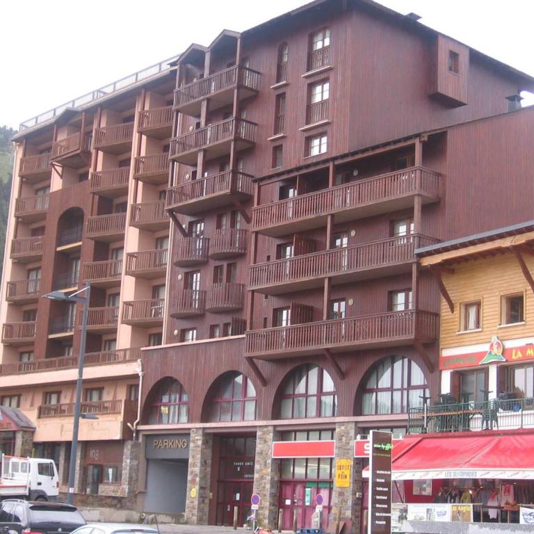 Appart 6 pers aux pieds des pistes avec balcon, wifi, parking - FR-1-295-183 - Apartment (6 Adults) - 7