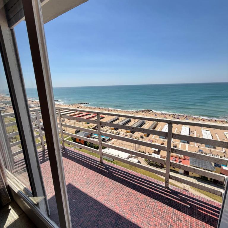 Departamento frente al mar con hermosas vistas Miramar - Two-Bedroom Apartment - 6