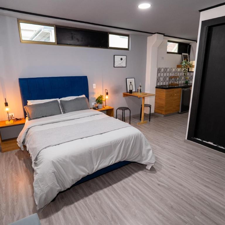 Ktaleya Apartaestudios Boutique - One-bedroom Loft Apartment - 5