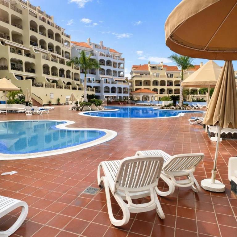 Heated Poolside Paradise Los Cristianos - Apartamento - 19