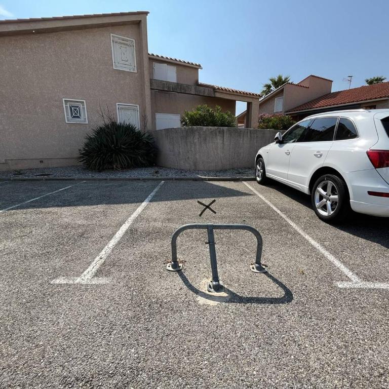 Appartement T2 avec 5 couchages, piscine, tennis, proche plage et port, animaux admis - Saint-Cyprien - FR-1-106-47 - Apartment - 24