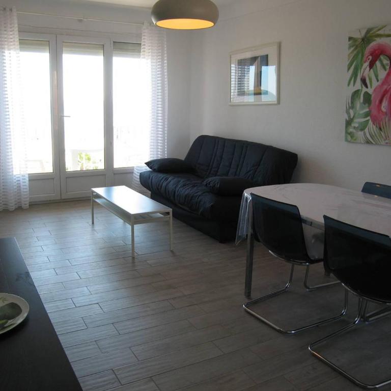 Appartement T2 rénové, 4 couchages, parking, face plage, centre de Saint-Cyprien - FR-1-106-74 - Apartment - 8