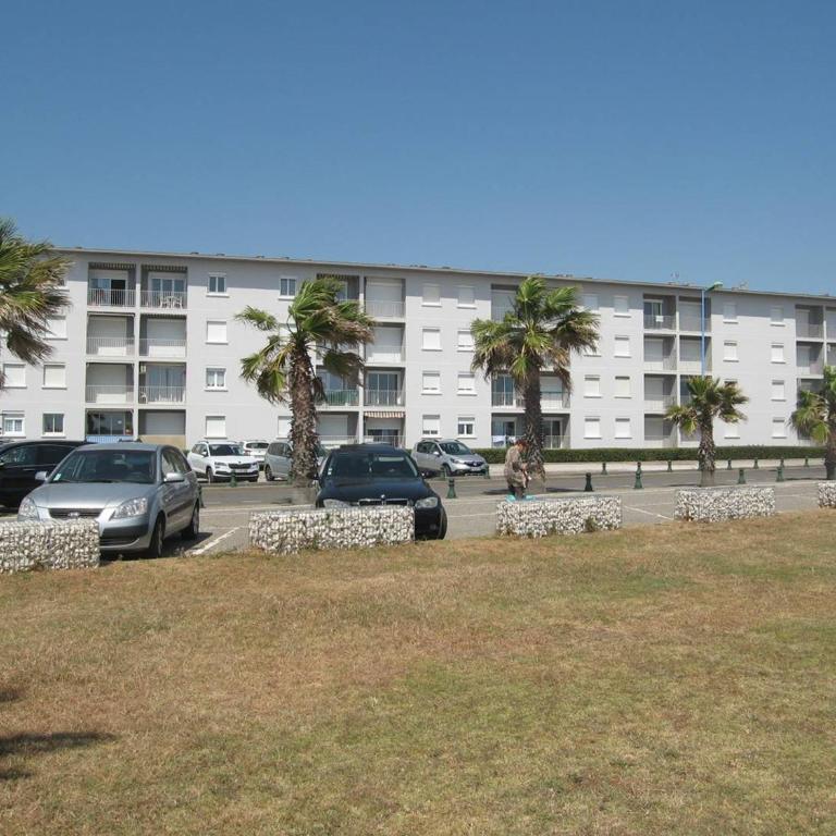 Appartement T2 rénové, 4 couchages, parking, face plage, centre de Saint-Cyprien - FR-1-106-74 - Apartment - 18