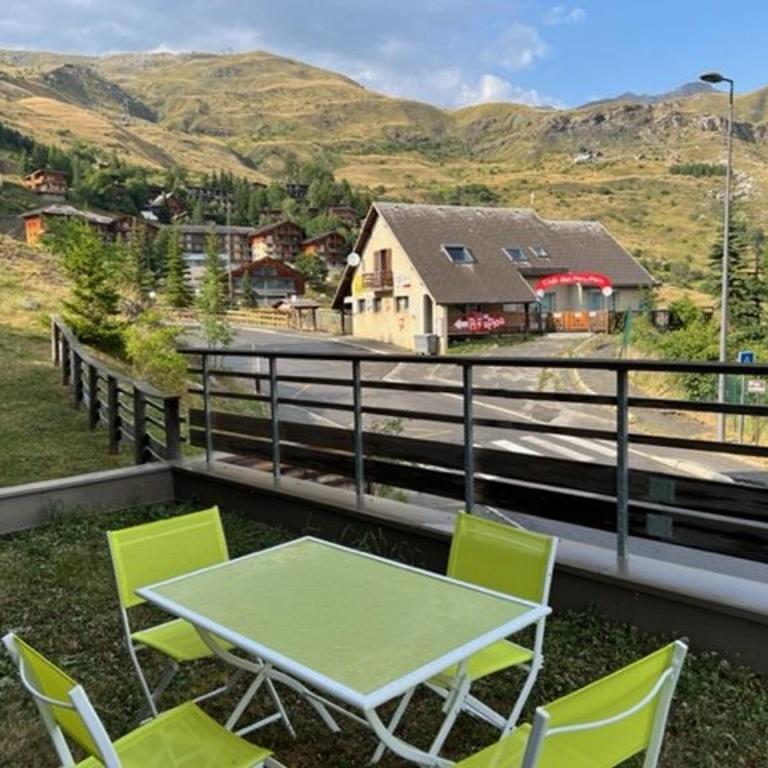 Superbe 3 Pièces avec Terrasse, Parking Privé et WIFI - 6 Couchages à Orcières - FR-1-262-178 - Appartement - 13