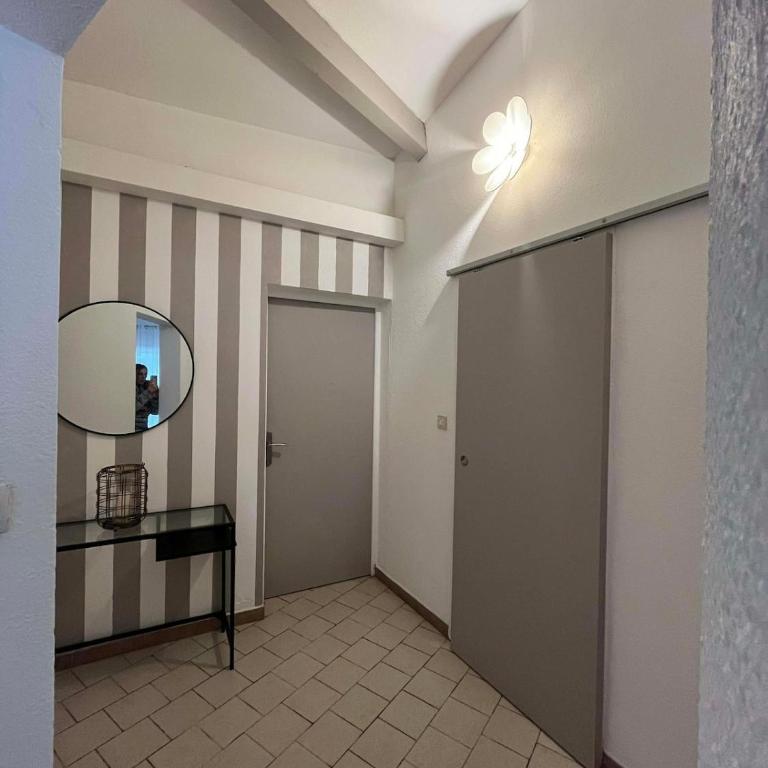 Appartement 2 chambres avec balcon à 700m des plages - Apartamento de 3 dormitorios - 8