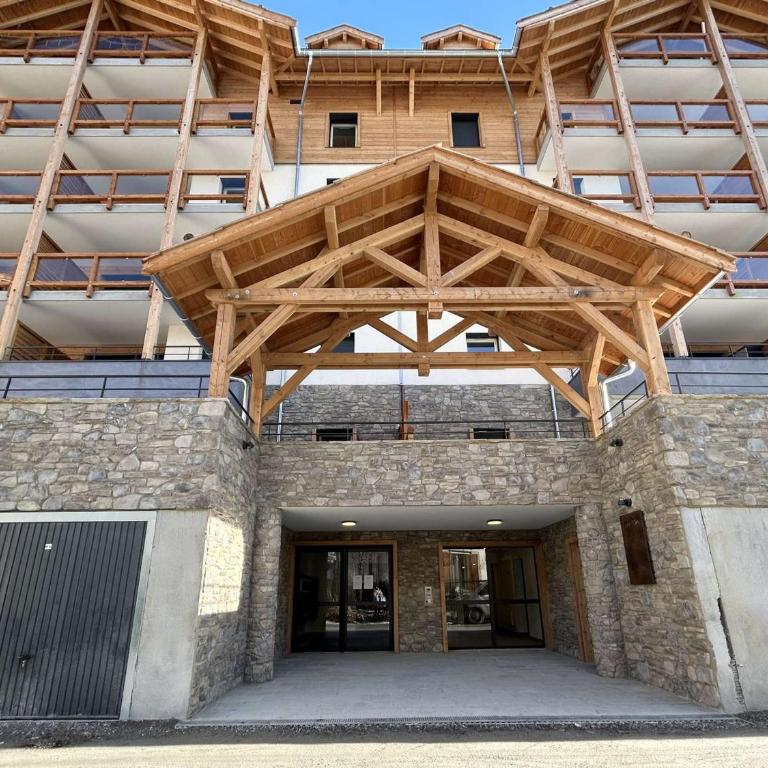 Appartement 3 pièces, 2 chambres, balcon, vue Briançon, WiFi gratuit - FR-1-330C-150 - Apartment - 22