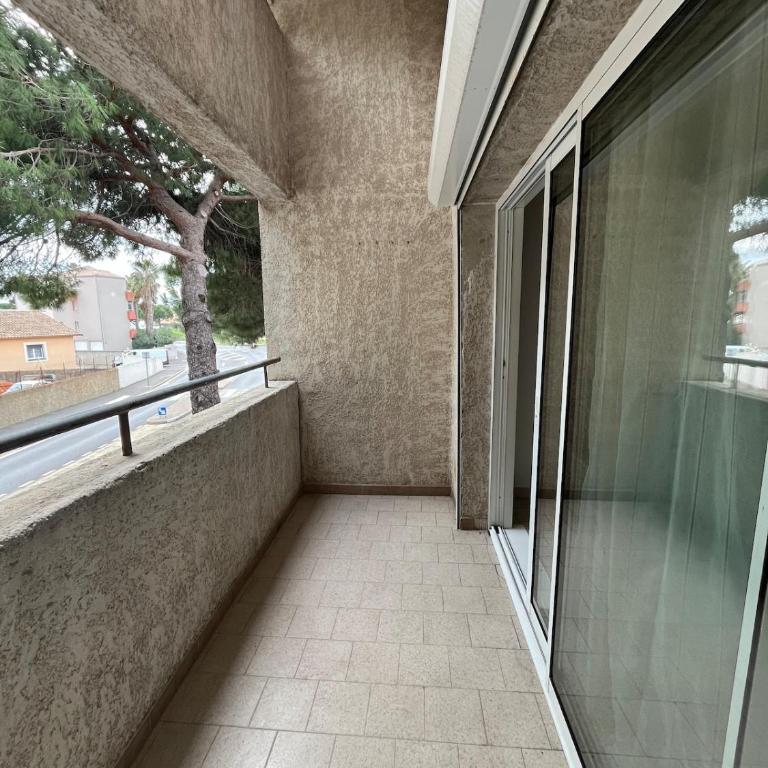 Appartement 2 chambres avec balcon à 700m des plages - Apartamento de 3 dormitorios - 13