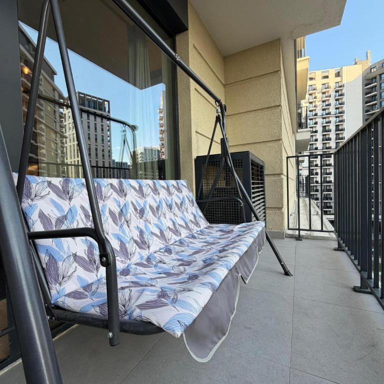 BW Emerald Residences - One-Bedroom Apartment with River View - 7