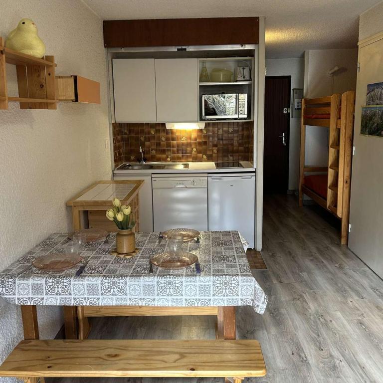Studio lumineux 4 pers., balcon sud, parking - Serre-Chevalier - Appartement 1 Chambre - 15