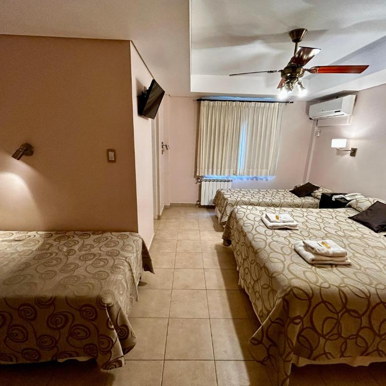 Patagonia Hotel - Quadruple Room - 2