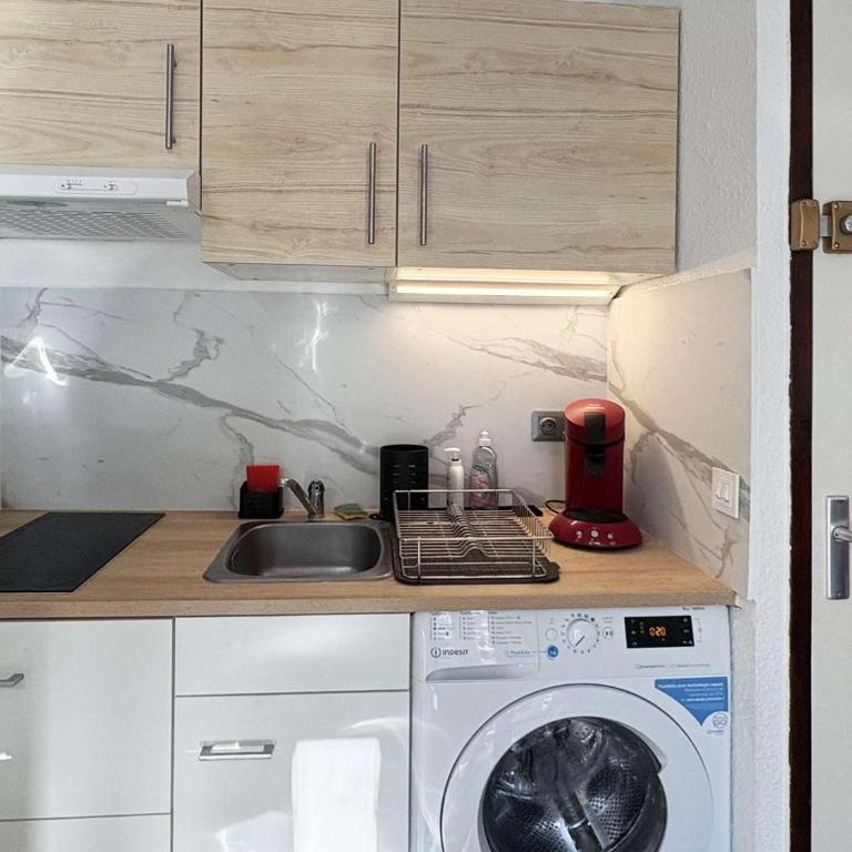 Studio calme, 4 pers, proche pistes et commerces - FR-1-322-696 - Monolocale - 11