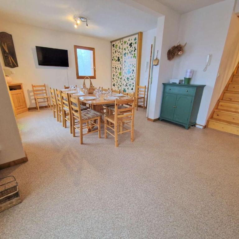 Duplex pour 12 personnes avec parkings, proche des pistes - La Joue du Loup - FR-1-651-8 - Appartamento - 17
