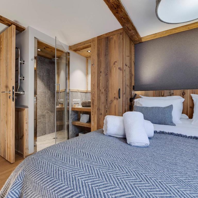 Appartement neuf avec cheminée, proche pistes, Val d'Isère - Two-Bedroom Apartment - 8