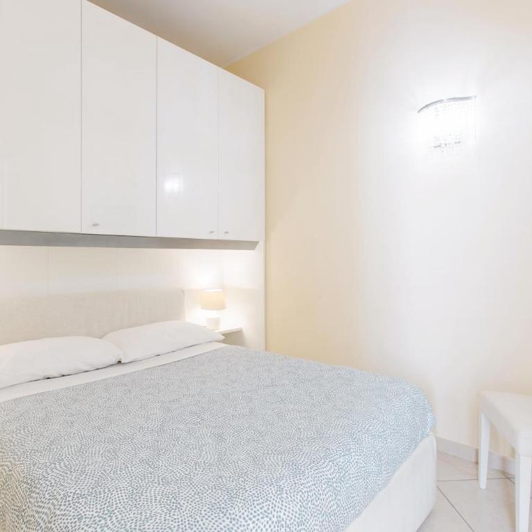 Casa in CENTRO - 300mt da Ariston e Pista Ciclabile - Appartamento con 1 Camera da Letto - 5