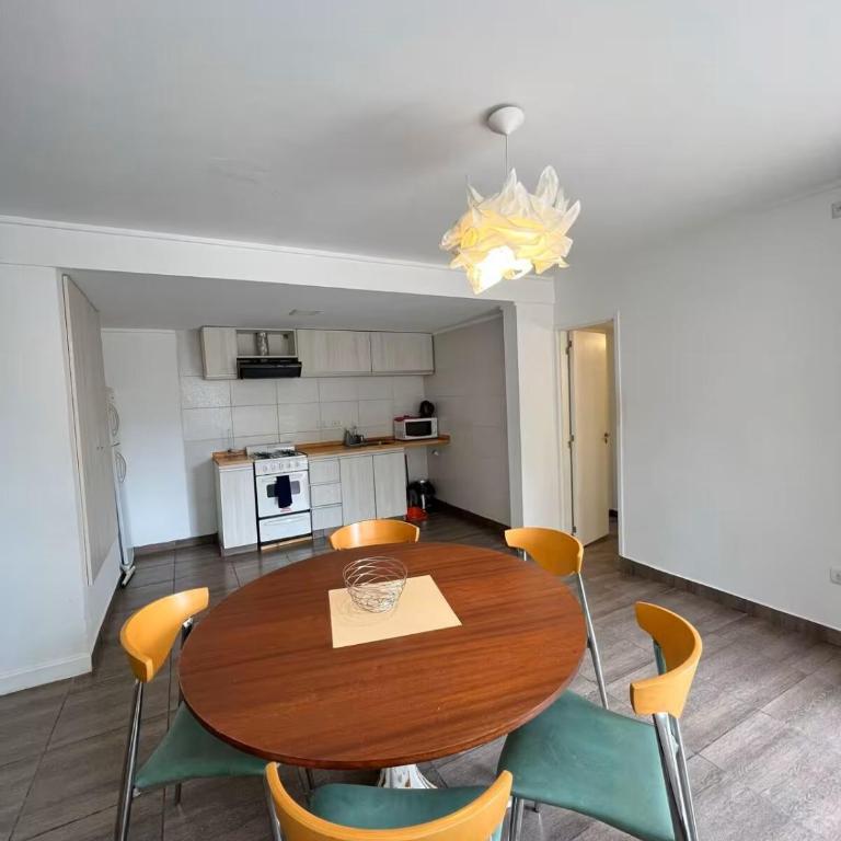 Depto 3 amb a media cuadra del mar entre Torreón y Varese - Two-Bedroom Apartment - 5