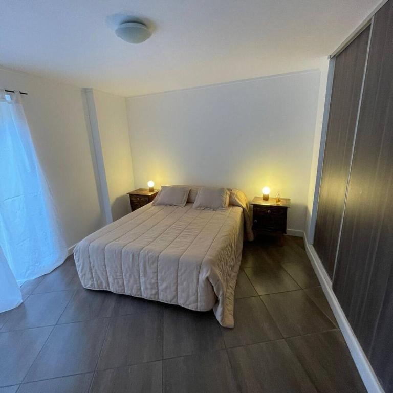 Depto 3 amb a media cuadra del mar entre Torreón y Varese - Two-Bedroom Apartment - 9