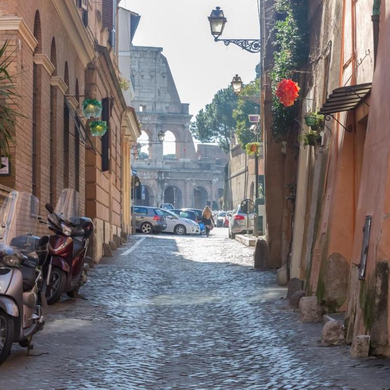 Charming Roman home by the Colosseum - Appartamento con 2 Camere da Letto - 50