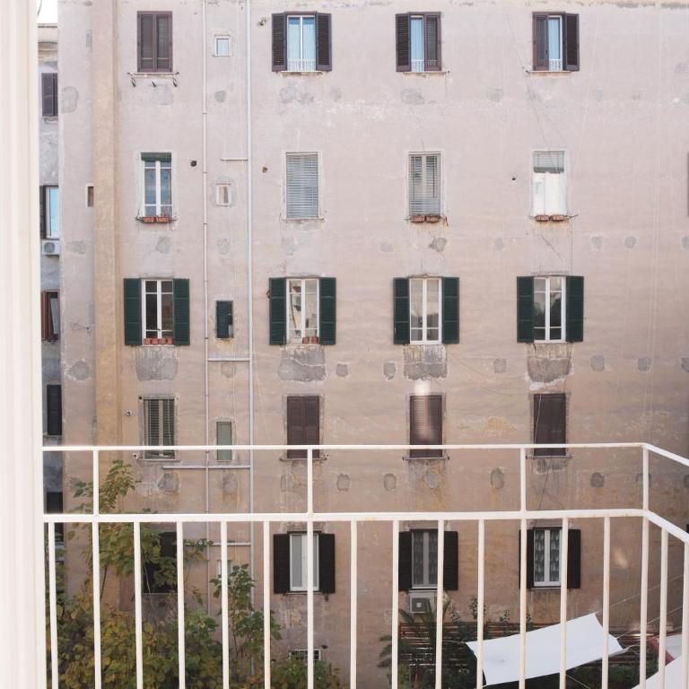 Numi B&B - Camera Singola con Balcone - 4