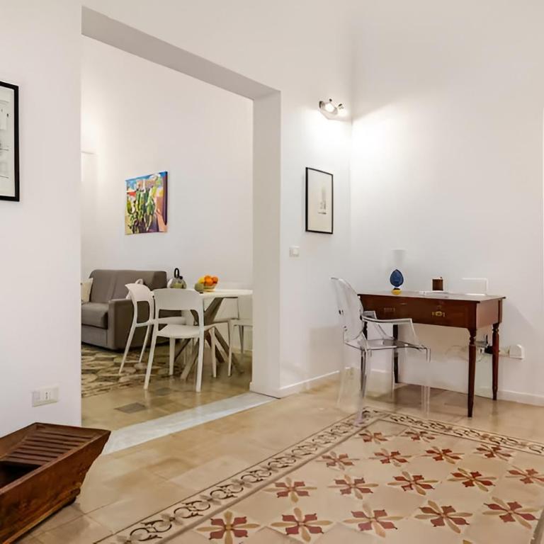 The Cement Tiles - One-Bedroom Apartment - 2