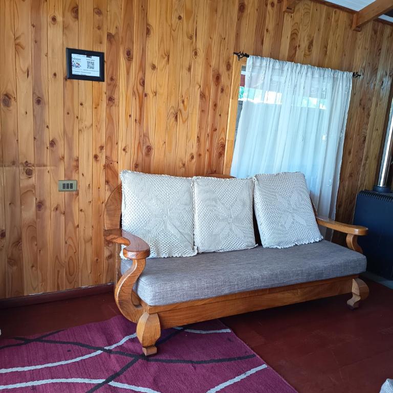 Cabañas Flores de Coñaripe - Three-Bedroom House - 7