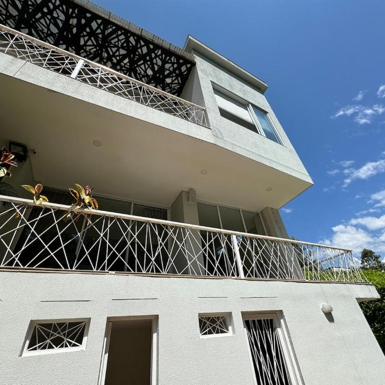 Lujoso apartamento en condominio campestre, Cerritos - Two-Bedroom Apartment - 7