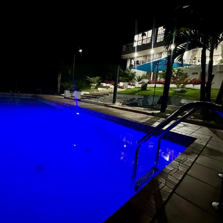 Lujoso apartamento en condominio campestre, Cerritos - Two-Bedroom Apartment - 15