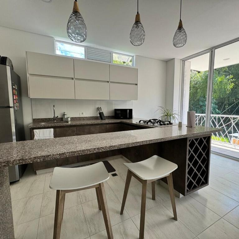 Lujoso apartamento en condominio campestre, Cerritos - Two-Bedroom Apartment - 19