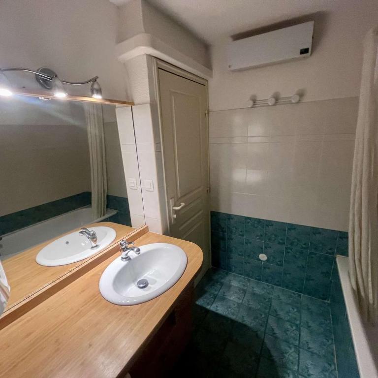 Appartement T3 Climatisé avec Jardin Privatif - Proche Plages et Commerces à Cavalaire-sur-Mer - FR-1-226B-32 - Appartement (6 Adultes) - 9