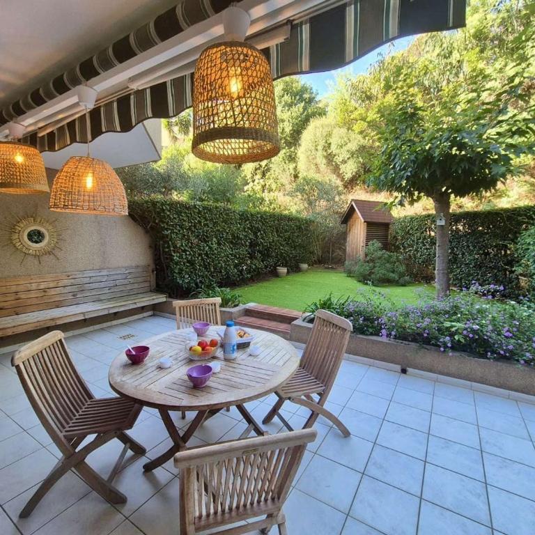 Appartement T3 Climatisé avec Jardin Privatif - Proche Plages et Commerces à Cavalaire-sur-Mer - FR-1-226B-32 - Appartement (6 Adultes) - 11