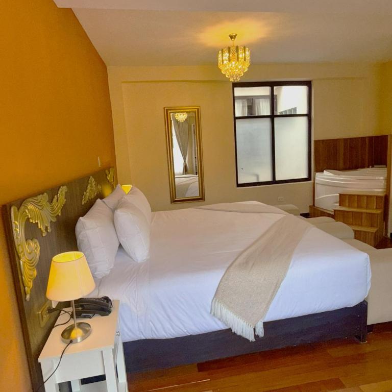 Ayni Boutique Hotel - Suite con bañera de hidromasaje - Cama extragrande - 6