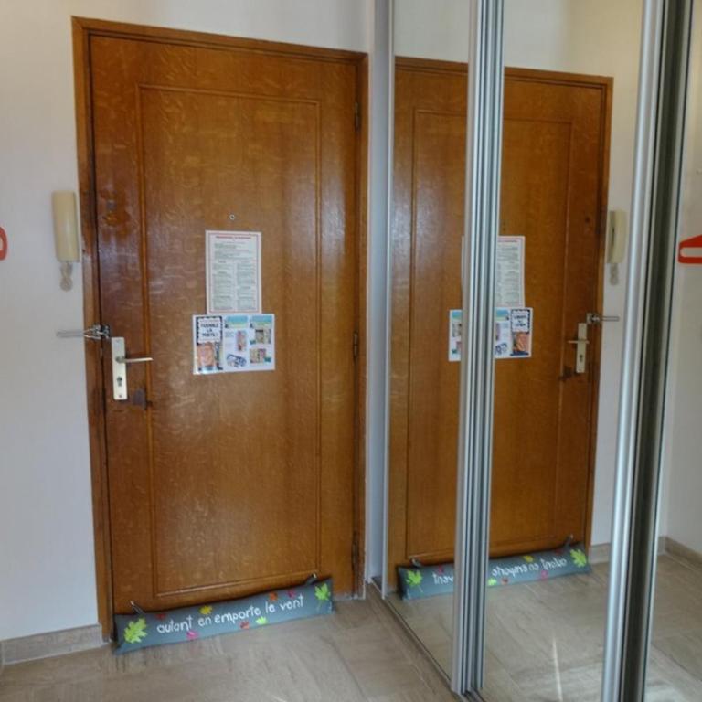 Studio à Hyères Port avec loggia et parking - FR-1-335-187 - Monolocale - 12