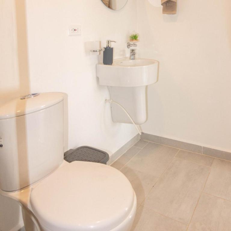 Apartamento lujoso en la mejor zona de Pereira! - One-Bedroom Apartment - 2