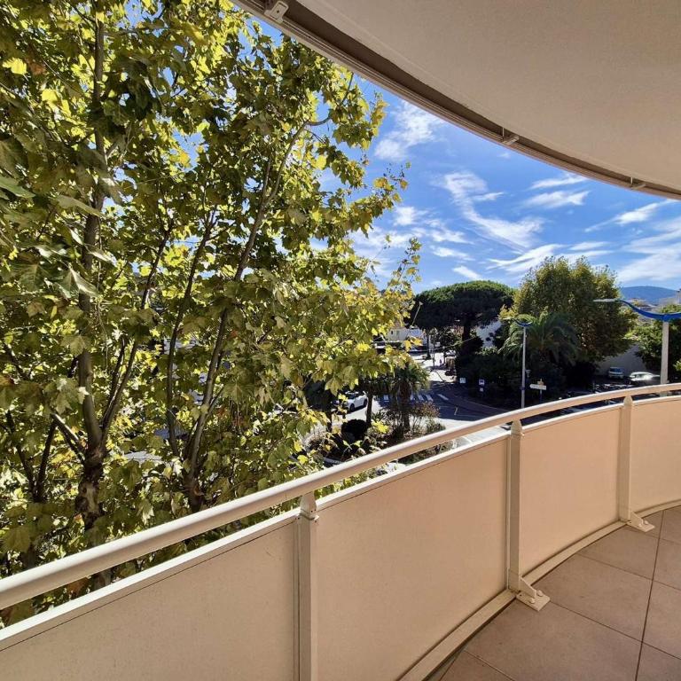 Appartement moderne 4 pièces, climatisé, parking, Cavalaire-sur-Mer - FR-1-226B-248 - Appartement - 26